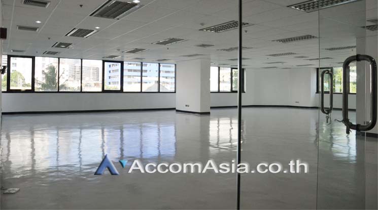  1  Office Space For Rent in Silom ,Bangkok BTS Surasak at Sethiwan Tower AA11757